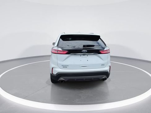 Used 2019 Ford Edge SEL w/ Equipment Group 201A FWD image 7