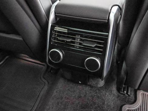 New 2025 Land Rover Range Rover SE image 21