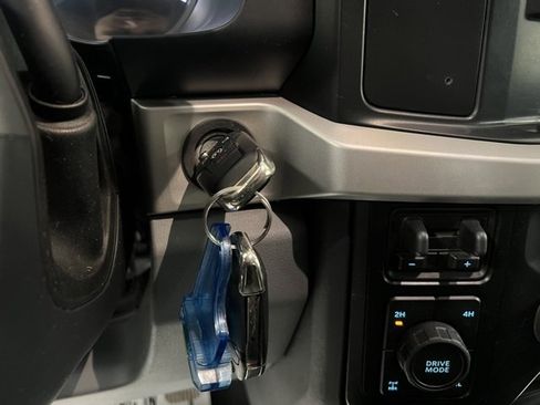 Used 2023 Ford F350 XLT image 31
