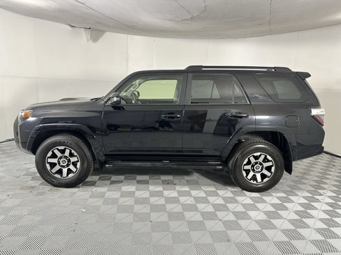 Used 2024 Toyota 4Runner TRD Off-Road Premium w/ Off Road Premium Plus Package AWD/4WD image 5