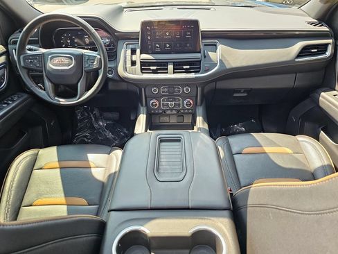 Used 2024 GMC Yukon AT4 w/ AT4 Premium Package AWD/4WD image 20