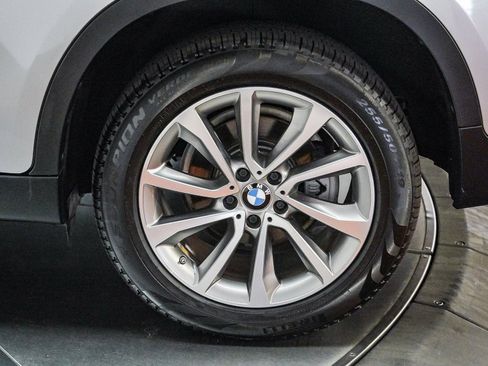 Used 2019 BMW X6 sDrive35i image 11