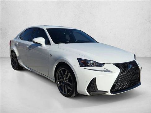 Used 2018 Lexus IS 350 image 3