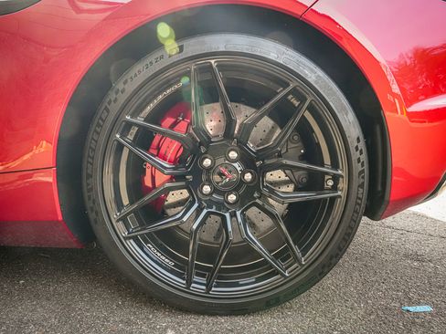 Used 2023 Chevrolet Corvette Z06 w/ Z07 Performance Package image 10