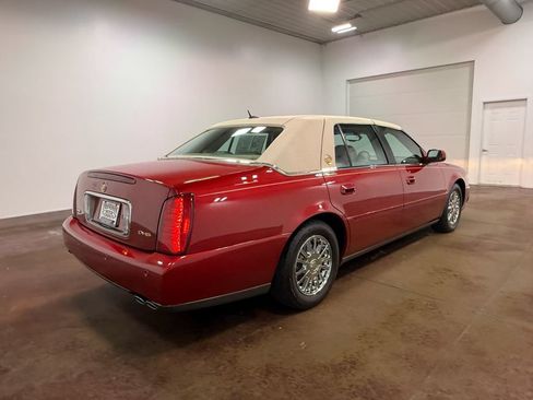 Used 2005 Cadillac De Ville DHS w/ Equipment Group FWD image 33