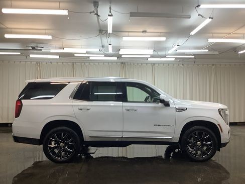 Used 2025 GMC Yukon Denali image 5