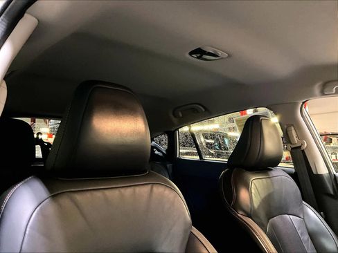 Used 2024 Subaru Crosstrek 2.5i Limited image 22