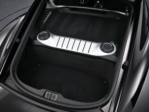 Used 2025 Porsche 718 Cayman image 28