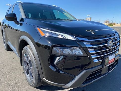 New 2026 Nissan Rogue SV image 8