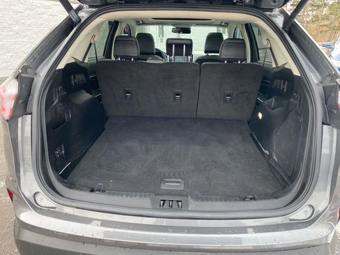 Used 2022 Ford Edge Titanium w/ Class II Trailer Tow Package image 23