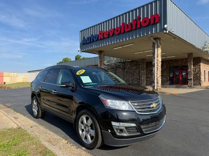 Used 2017 Chevrolet Traverse LT w/ Style and Technology Package