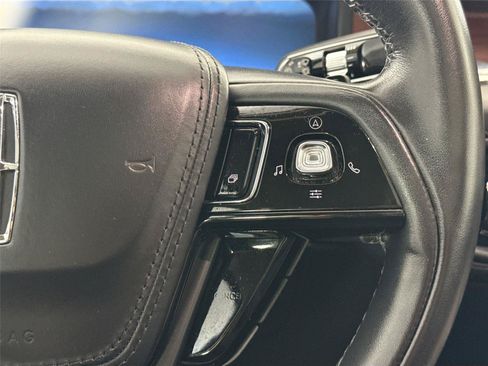 Used 2022 Lincoln Aviator Reserve AWD/4WD image 20