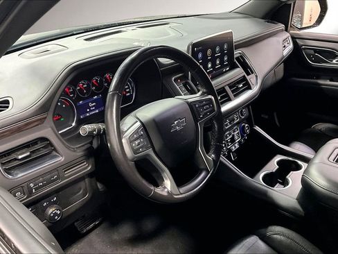 Used 2021 Chevrolet Suburban Z71 image 18