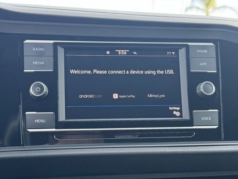 Used 2020 Volkswagen Jetta S image 24