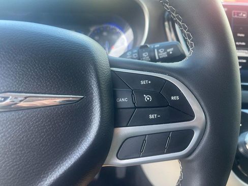 Used 2023 Chrysler Voyager LX FWD image 23