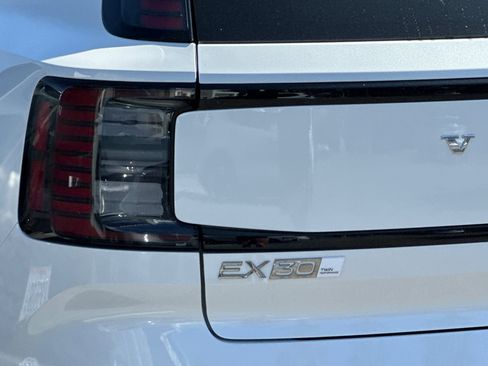 New 2026 Volvo EX30 Ultra w/ Protection Package Premier AWD/4WD image 21