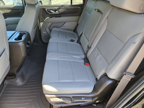 Used 2023 Chevrolet Tahoe LT RWD image 18