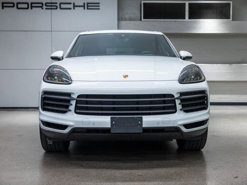 Certified 2023 Porsche Cayenne Platinum Edition w/ Premium Package Plus image 11