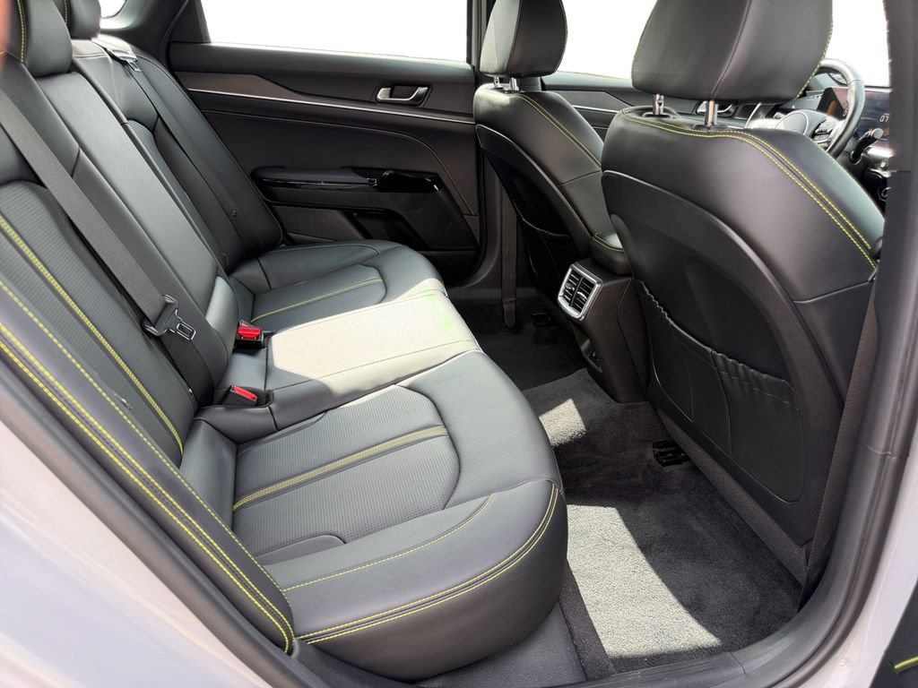 Certified 2025 Kia K5 GT FWD image 9