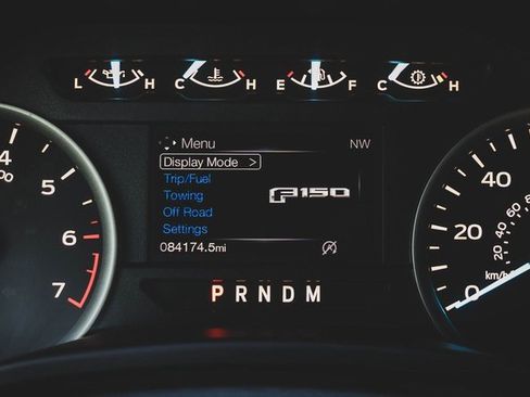 Used 2019 Ford F150 XLT w/ Equipment Group 302A Luxury image 10