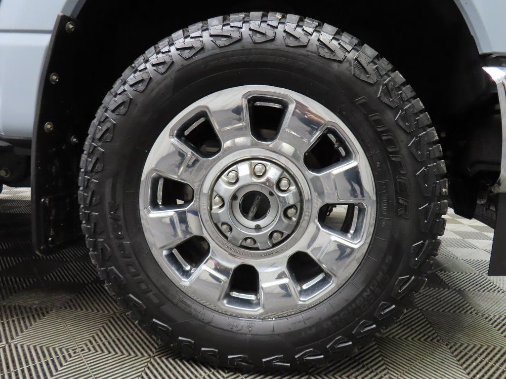 Used 2025 Ford F350 Lariat AWD/4WD image 8