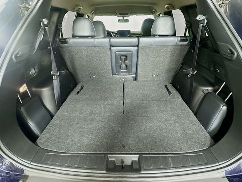 Used 2024 Mitsubishi Outlander SE image 29