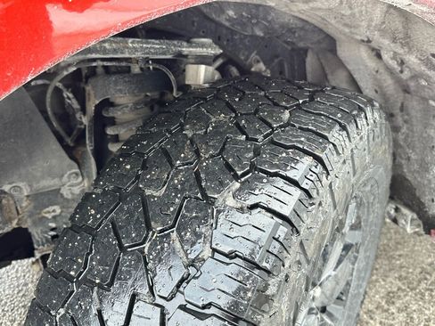 Certified 2019 Ford Ranger Lariat w/ Black Appearance Package image 8