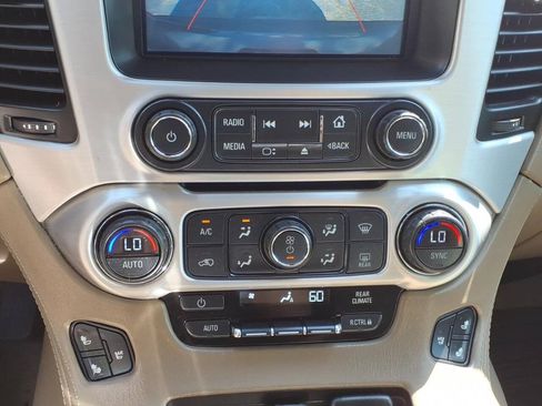 Used 2016 GMC Yukon SLT w/ Open Road Package AWD/4WD image 25