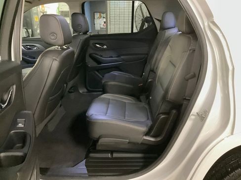 Certified 2021 Chevrolet Traverse Premier image 26