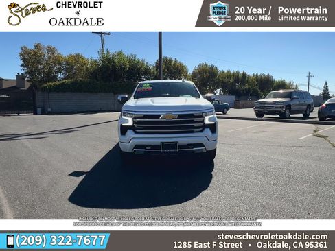 Used 2025 Chevrolet Silverado 1500 High Country AWD/4WD image 4