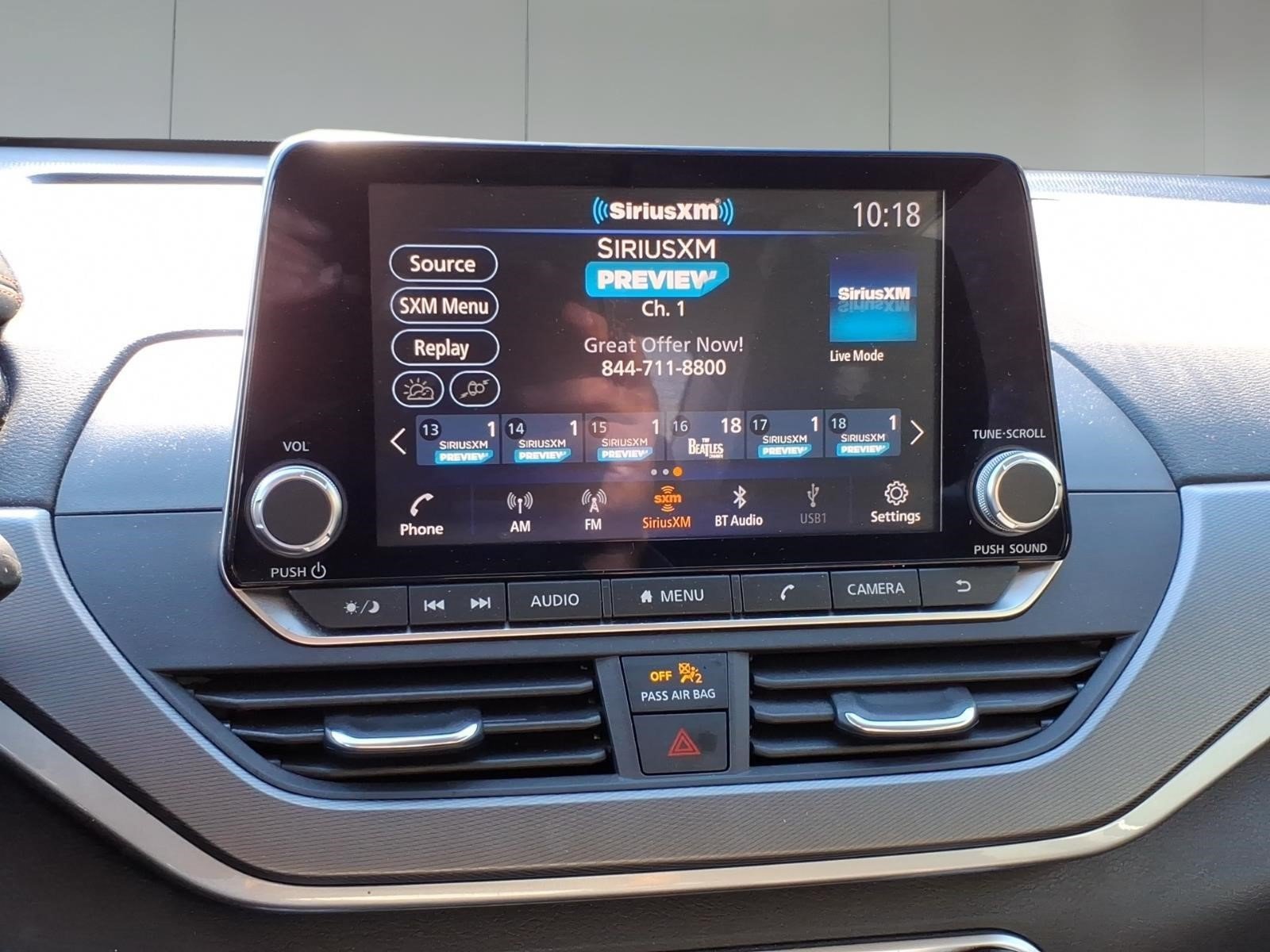 Used 2024 Nissan Altima 2.5 SR AWD/4WD image 14