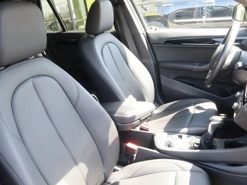 Used 2019 BMW X1 xDrive28i w/ Convenience Package image 26