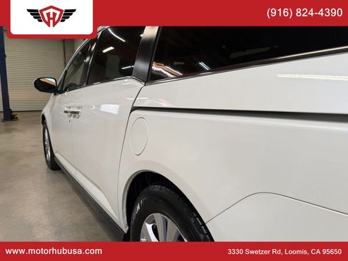 Used 2016 Honda Odyssey EX image 4