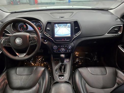 Certified 2022 Jeep Cherokee Latitude Lux FWD image 35