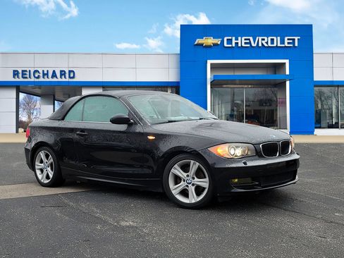 Used 2009 BMW 128i Convertible RWD image 1