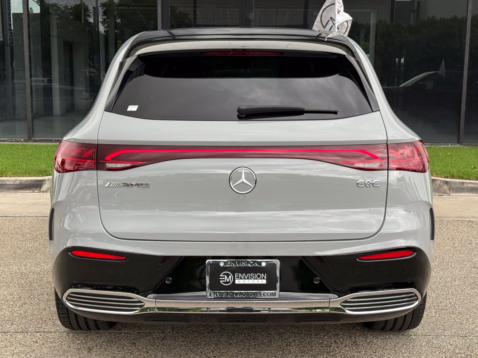 Used 2024 Mercedes-Benz EQE AMG 4MATIC SUV image 13