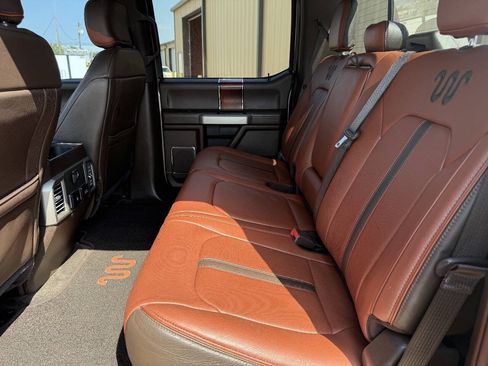 Used 2018 Ford F250 King Ranch w/ FX4 Off-Road Package AWD/4WD image 18