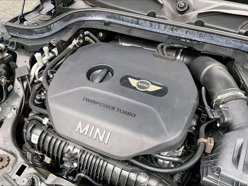 Used 2019 MINI Cooper S image 34