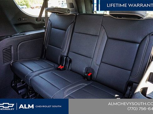 New 2026 Chevrolet Suburban Premier RWD image 20