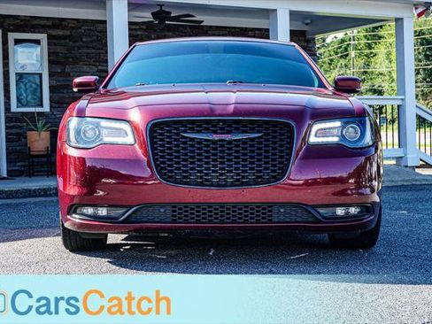 Used 2021 Chrysler 300 S RWD image 8