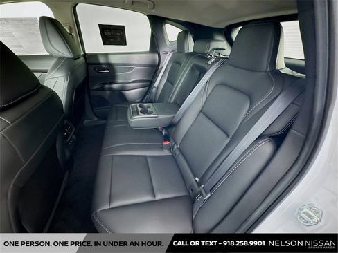 New 2025 Nissan Murano SV image 23