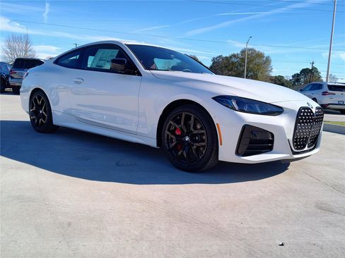 New 2026 BMW 430i Coupe w/ M Sport Package image 5