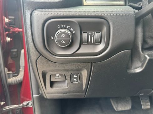 Used 2021 RAM 1500 Limited AWD/4WD image 26