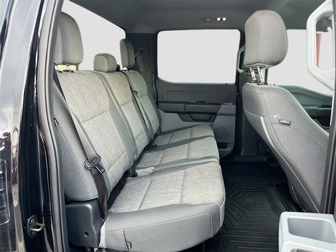 Used 2023 Ford F250 XL w/ XL Chrome Package image 24