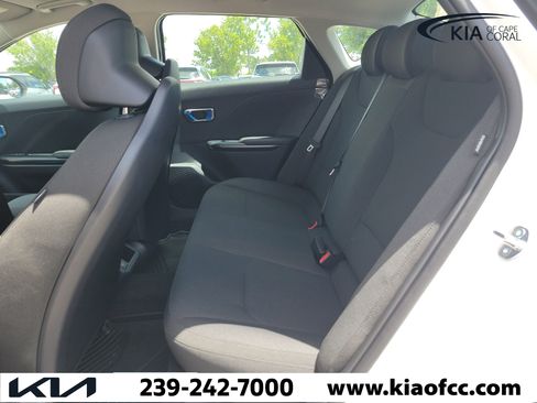 New 2026 Kia K4 FWD image 11