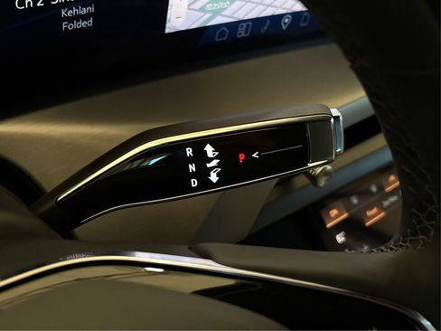 New 2026 Cadillac Vistiq Luxury image 29