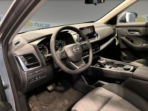 New 2026 Nissan Rogue SV w/ Cold Weather Package AWD/4WD image 6
