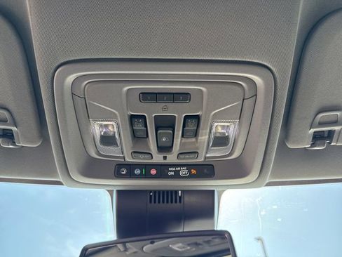 Used 2024 GMC Sierra 1500 Denali image 31