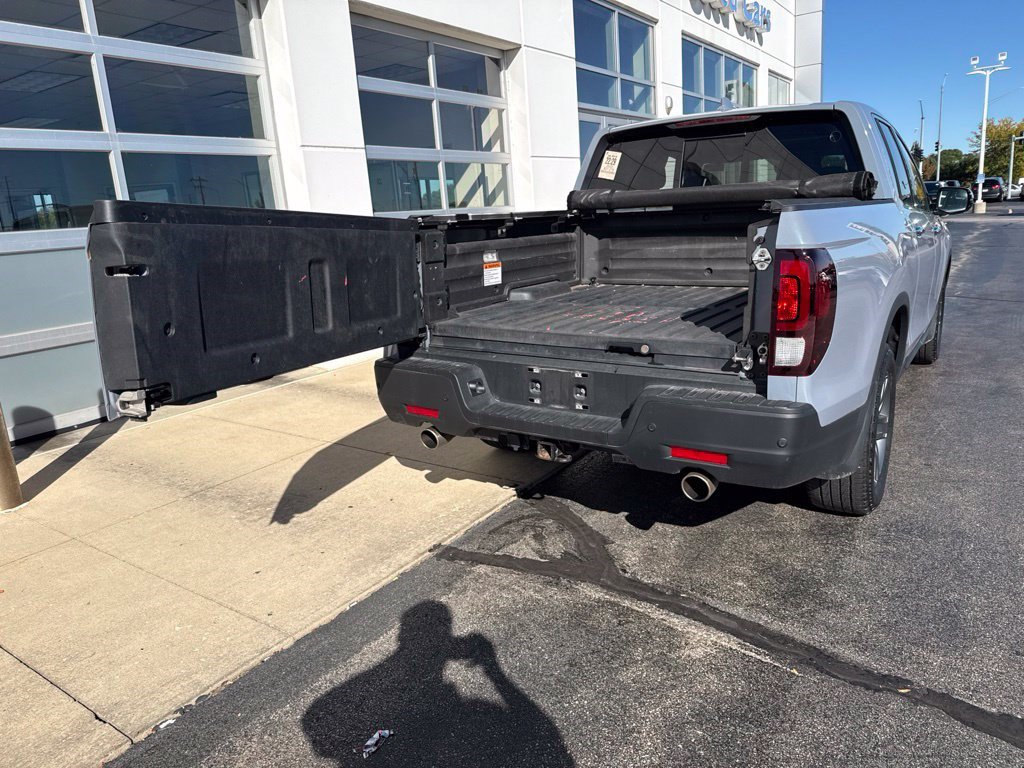 Used 2023 Honda Ridgeline RTL-E image 9