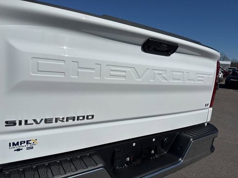 Used 2025 Chevrolet Silverado 1500 LT w/ Work Truck Package AWD/4WD image 31